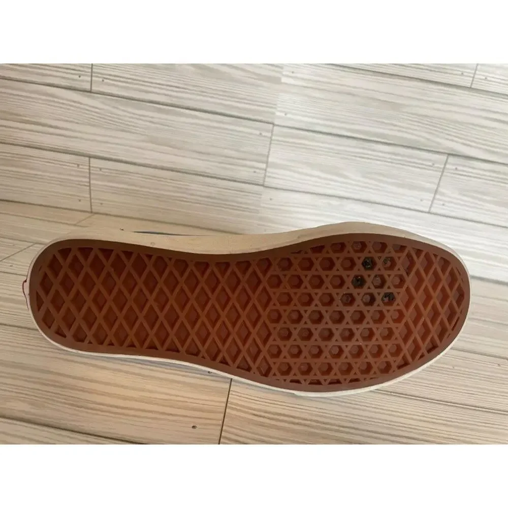 VANS Old School Shoes Women's Size 4.5 Used In Good Condition